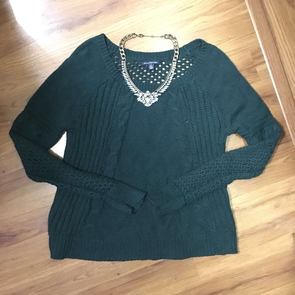 AE Detailed Knit Emerald Sweater (Worn Twice)